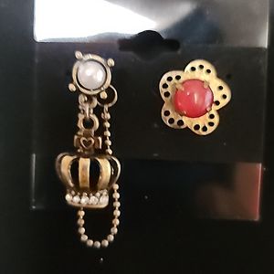 Vintage BETSEY JOHNSON Royal Engagement Collection Mismatched Crown Earrings.